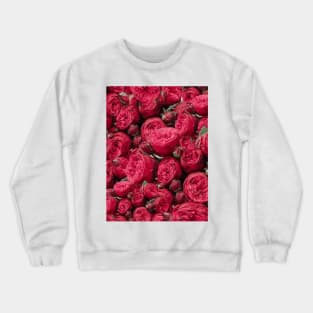 red roses to Crewneck Sweatshirt